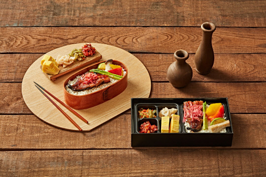 GS25가 1만원대 프리미엄 도시락을 선보인다. <GS리테일 제공>